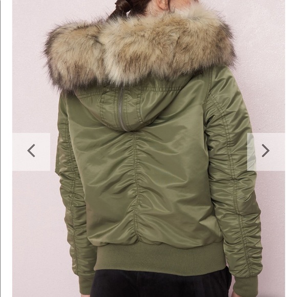 Garage Cozy Bomber Jacket - Picture 3 of 5